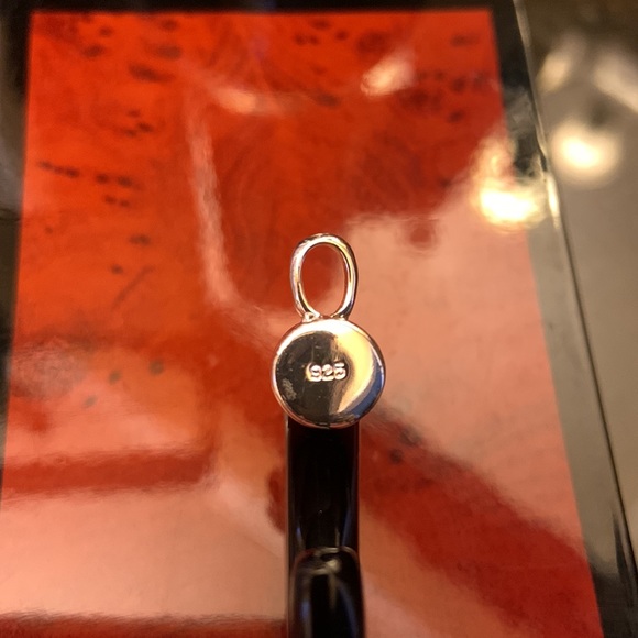 Black Onyx Horn Set In Ornate Sterling Silver Bail - Picture 5 of 9